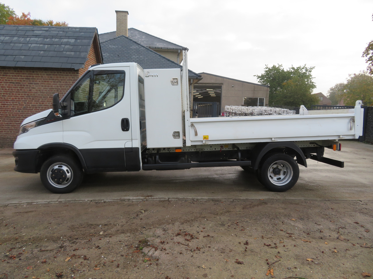 Iveco Daily 35C16 3.0 - L2 - Kipper - Varebil med tipp: bilde 4 Iveco Daily 35C16 3.0 - L2 - Kipper - Varebil med tipp: bilde 4