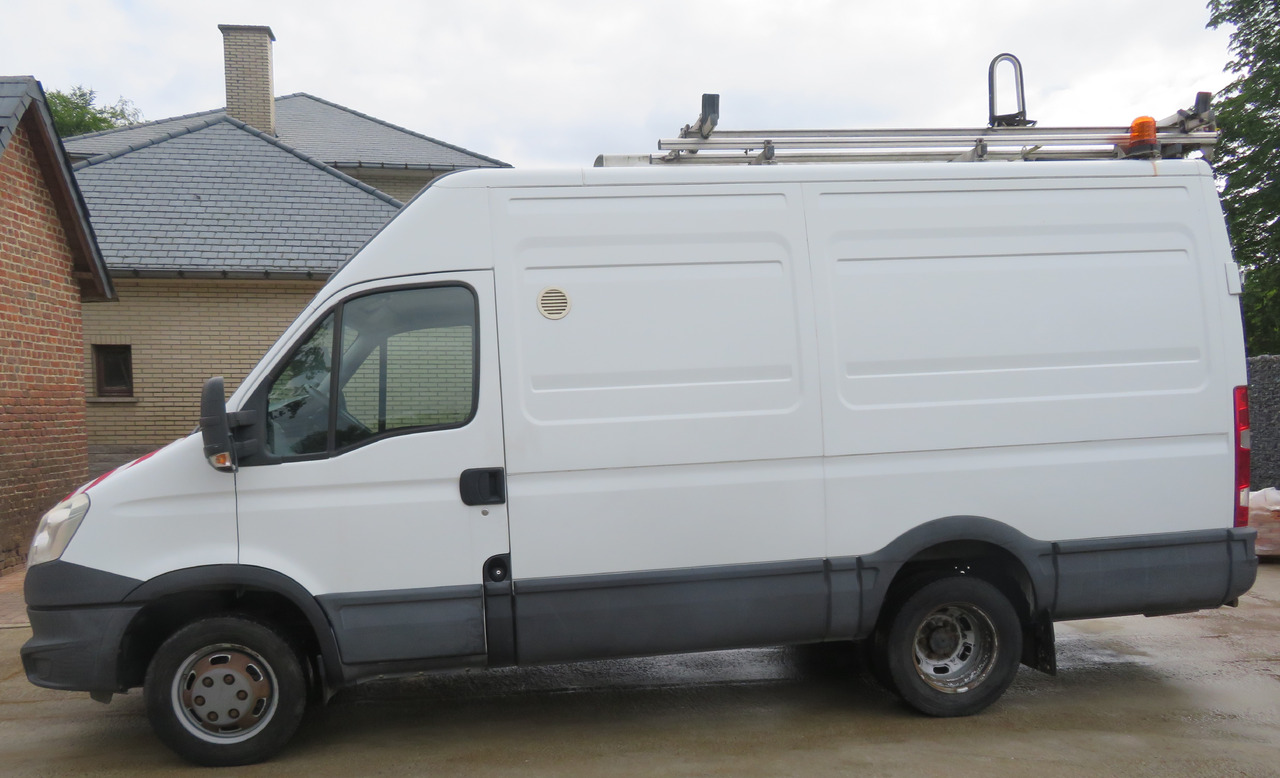 Iveco Daily 50C15 - Kassebil: bilde 5 Iveco Daily 50C15 - Kassebil: bilde 5