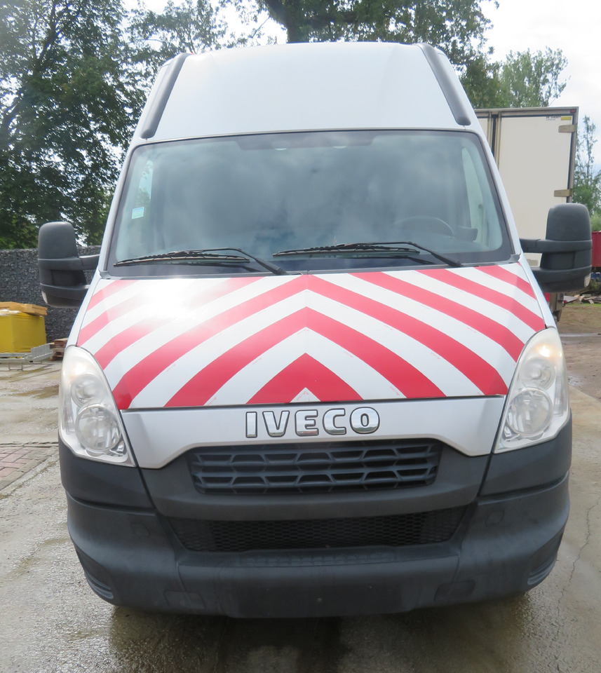 Iveco Daily 50C15 - Kassebil: bilde 3 Iveco Daily 50C15 - Kassebil: bilde 3