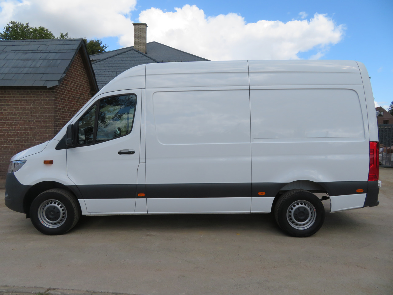 Mercedes-Benz Sprinter 317cdi - A2H2 - Kassebil: bilde 4 Mercedes-Benz Sprinter 317cdi - A2H2 - Kassebil: bilde 4