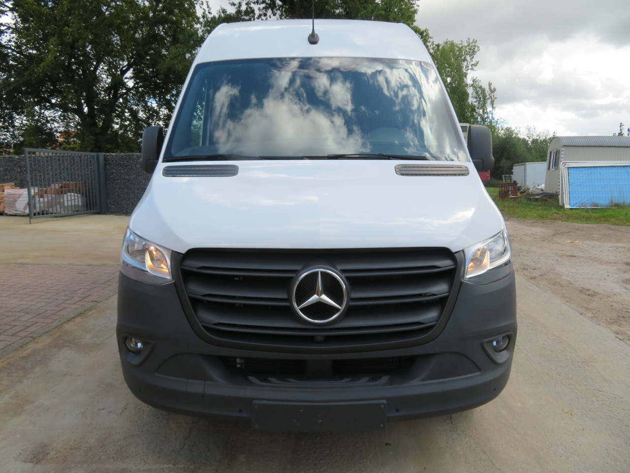 Mercedes-Benz Sprinter 317cdi - A2H2 - Kassebil: bilde 2 Mercedes-Benz Sprinter 317cdi - A2H2 - Kassebil: bilde 2