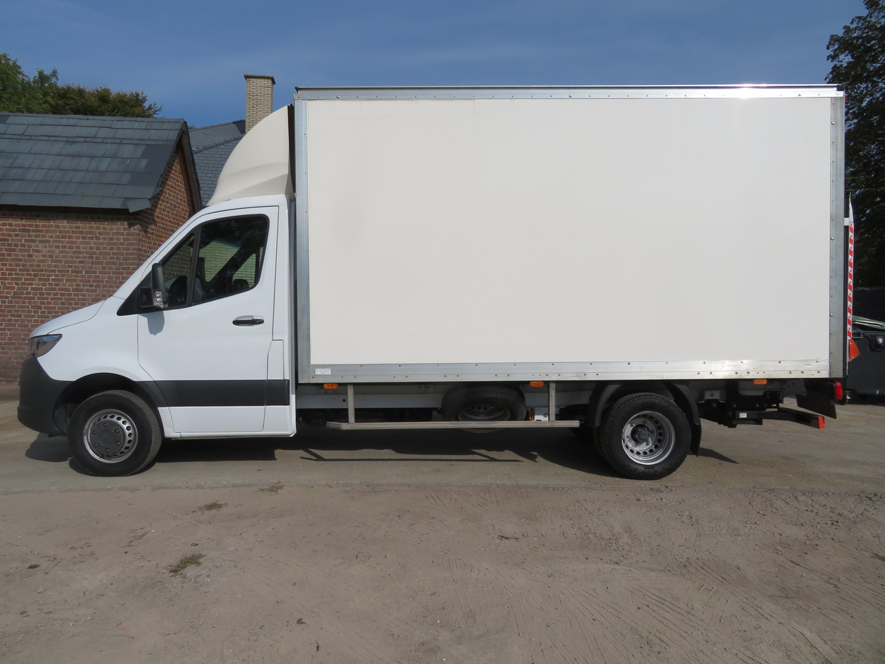 Mercedes-Benz Sprinter - 515cdi 8G-Tronic - bak klep - Varebil med skap: bilde 4 Mercedes-Benz Sprinter - 515cdi 8G-Tronic - bak klep - Varebil med skap: bilde 4