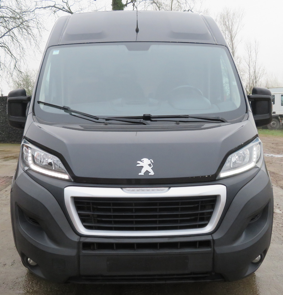Peugeot Boxer 2.0blue HDI - Små varebil: bilde 2 Peugeot Boxer 2.0blue HDI - Små varebil: bilde 2