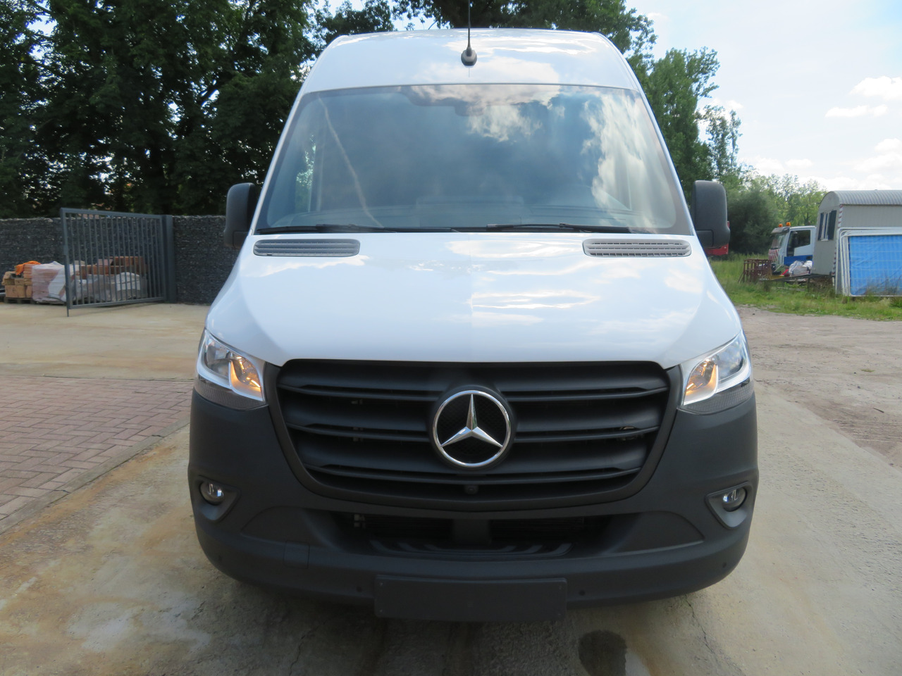 MERCEDES-BENZ Sprinter 317cdi - A2H2 - Varebil: bilde 2 MERCEDES-BENZ Sprinter 317cdi - A2H2 - Varebil: bilde 2