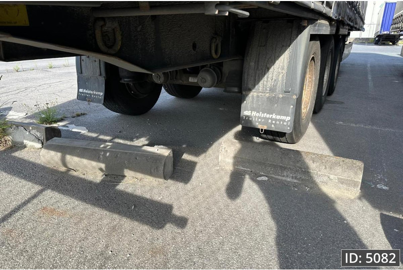 Krone SD / Drum brakes / Huckepack - Gardintrailer: bilde 5 Krone SD / Drum brakes / Huckepack - Gardintrailer: bilde 5