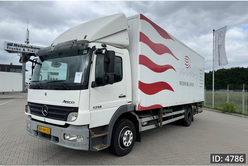 Mercedes-Benz Atego 1318 Day Cab, Euro 5, BDF / EPS automatic / DHOLLANDIA 2000KG - Container-transport/ Vekselflak lastebil: bilde 1 Mercedes-Benz Atego 1318 Day Cab, Euro 5, BDF / EPS automatic / DHOLLANDIA 2000KG - Container-transport/ Vekselflak lastebil: bilde 1
