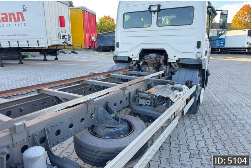 Mercedes-Benz Atego 1318 Day Cab, Euro 6, / BDF / DHOLLANDIA 2000KG - Container-transport/ Vekselflak lastebil: bilde 4 Mercedes-Benz Atego 1318 Day Cab, Euro 6, / BDF / DHOLLANDIA 2000KG - Container-transport/ Vekselflak lastebil: bilde 4