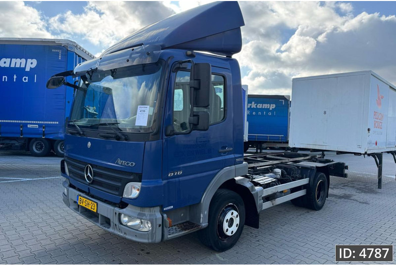 Mercedes-Benz Atego 816 Day Cab, Euro 5, BDF / EPS automatic / standklima / Hydraulic system - Container-transport/ Vekselflak lastebil: bilde 1 Mercedes-Benz Atego 816 Day Cab, Euro 5, BDF / EPS automatic / standklima / Hydraulic system - Container-transport/ Vekselflak lastebil: bilde 1