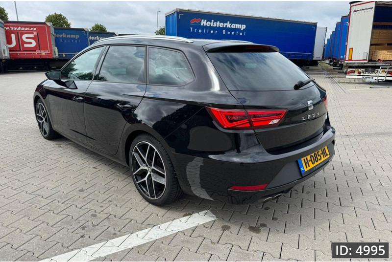 SEAT Leon ST FR 2.0 Euro 6, DSG/Pano/Camera/Keyless/Extra winterset - Personenbil: bilde 2 SEAT Leon ST FR 2.0 Euro 6, DSG/Pano/Camera/Keyless/Extra winterset - Personenbil: bilde 2