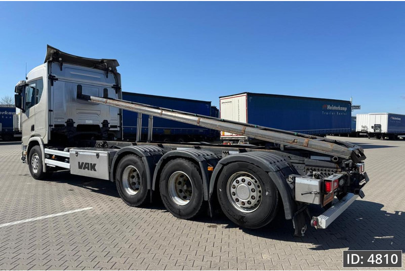 Scania R540 Topline, Euro 6, / 8x4 / BDF / Tipper / Steering axle, Intarder - Container-transport/ Vekselflak lastebil: bilde 2 Scania R540 Topline, Euro 6, / 8x4 / BDF / Tipper / Steering axle, Intarder - Container-transport/ Vekselflak lastebil: bilde 2