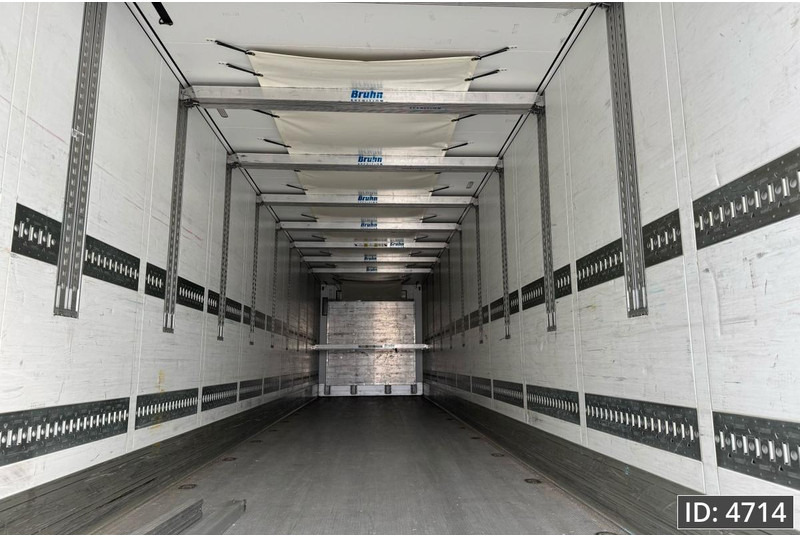 Schmitz Cargobull Thermo king SLXe400 / Double stock / Huckepack / 4 pcs - Kjølesemi: bilde 5 Schmitz Cargobull Thermo king SLXe400 / Double stock / Huckepack / 4 pcs - Kjølesemi: bilde 5