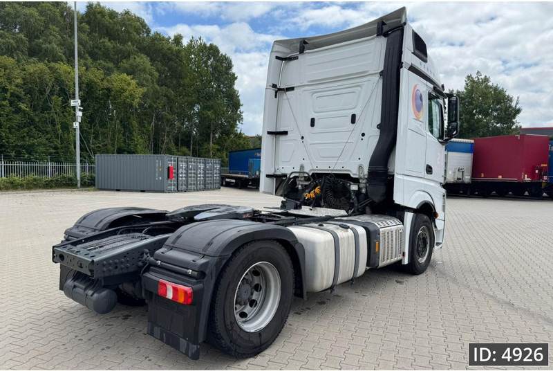 Mercedes-Benz Actros 1851 BigSpace, Euro 6, / Retarder / Standklima / 2 Tanks / BigSpace, Intarder - Trekkvogn: bilde 3 Mercedes-Benz Actros 1851 BigSpace, Euro 6, / Retarder / Standklima / 2 Tanks / BigSpace, Intarder - Trekkvogn: bilde 3