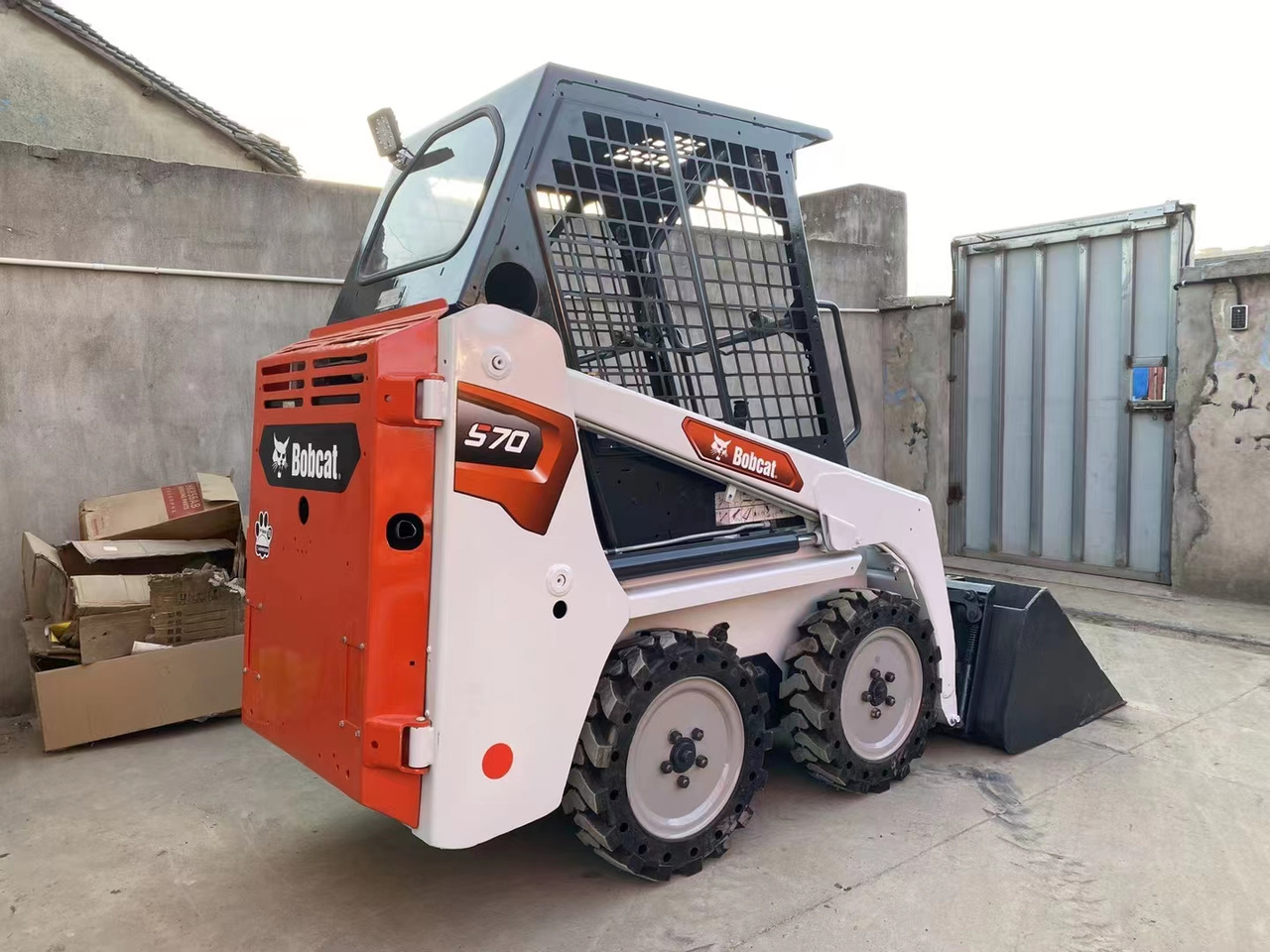 BOBCAT Skid Steer Loader S70 - Kompaktlaster: bilde 5 BOBCAT Skid Steer Loader S70 - Kompaktlaster: bilde 5