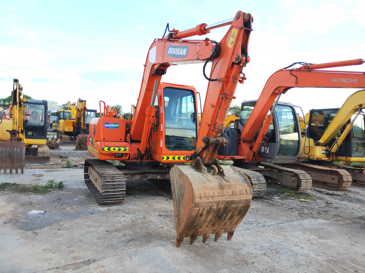 DOOSAN DH80 Mini Excavator Click for Discount - Bygg og anlegg: bilde 4 DOOSAN DH80 Mini Excavator Click for Discount - Bygg og anlegg: bilde 4