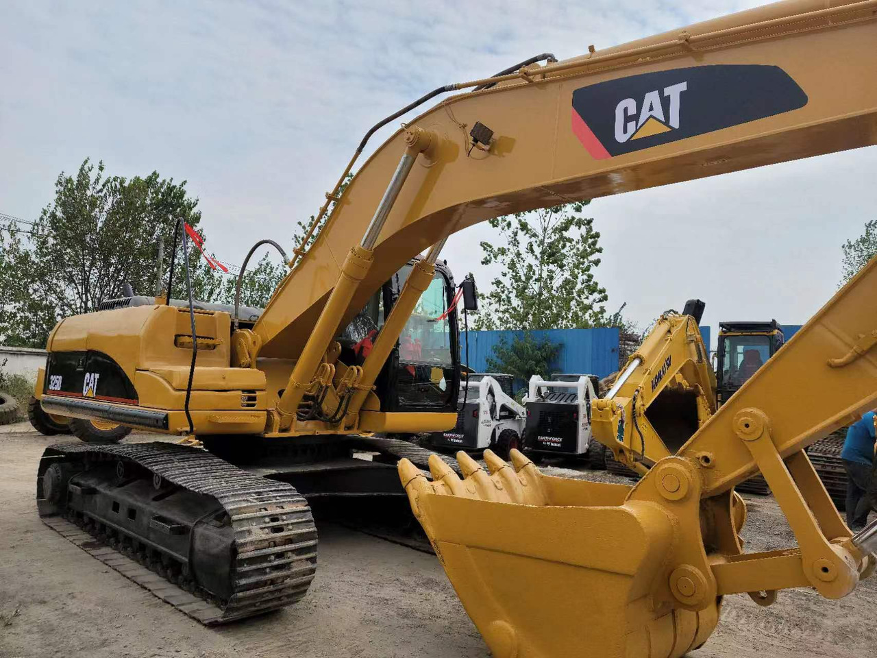 CATERPILLAR 325D - Beltegraver: bilde 1 CATERPILLAR 325D - Beltegraver: bilde 1