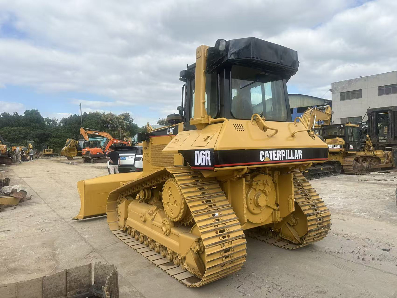 CATERPILLAR D6R Bulldozer Click forDiscount - Bulldozer: bilde 4 CATERPILLAR D6R Bulldozer Click forDiscount - Bulldozer: bilde 4
