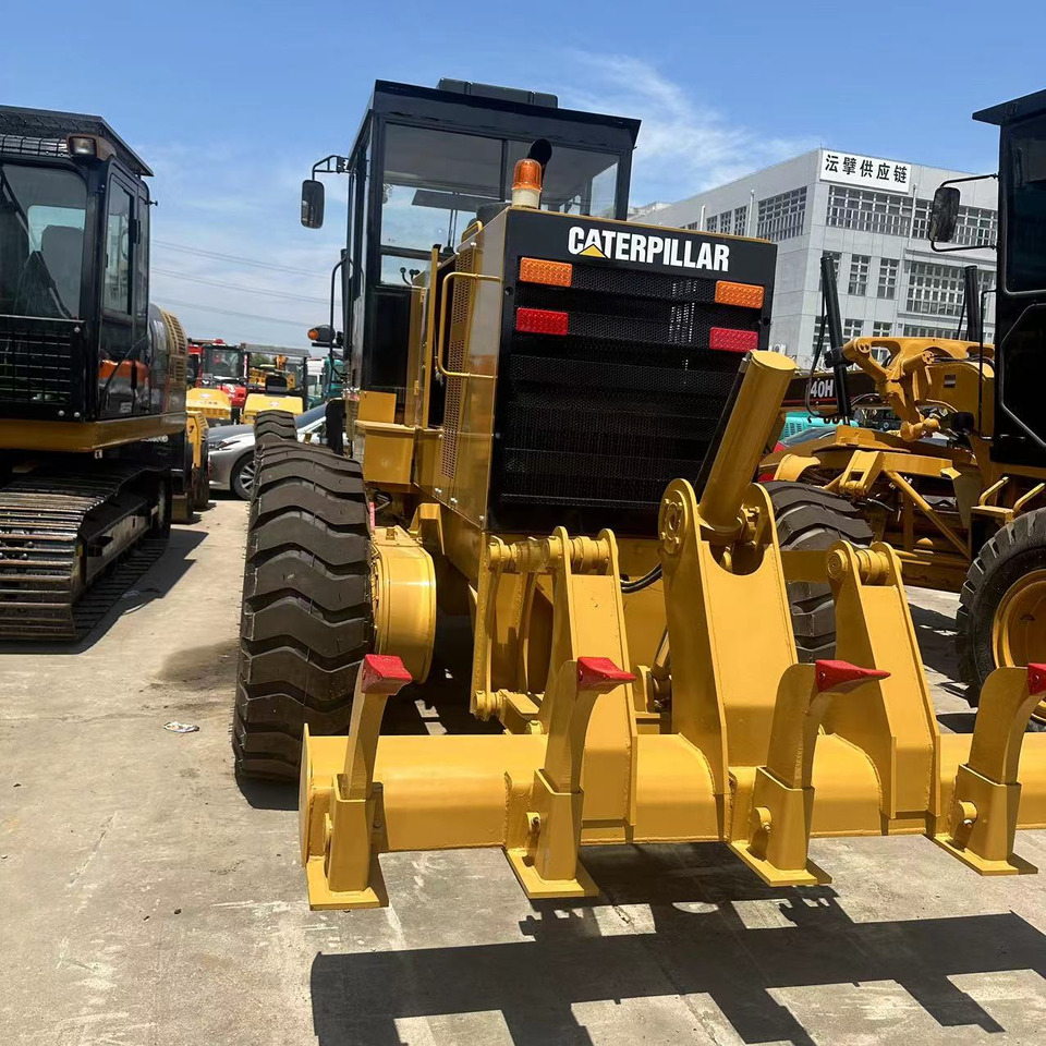 CATERPILLAR Grader 140H Click Here for Discount - Grader: bilde 2 CATERPILLAR Grader 140H Click Here for Discount - Grader: bilde 2