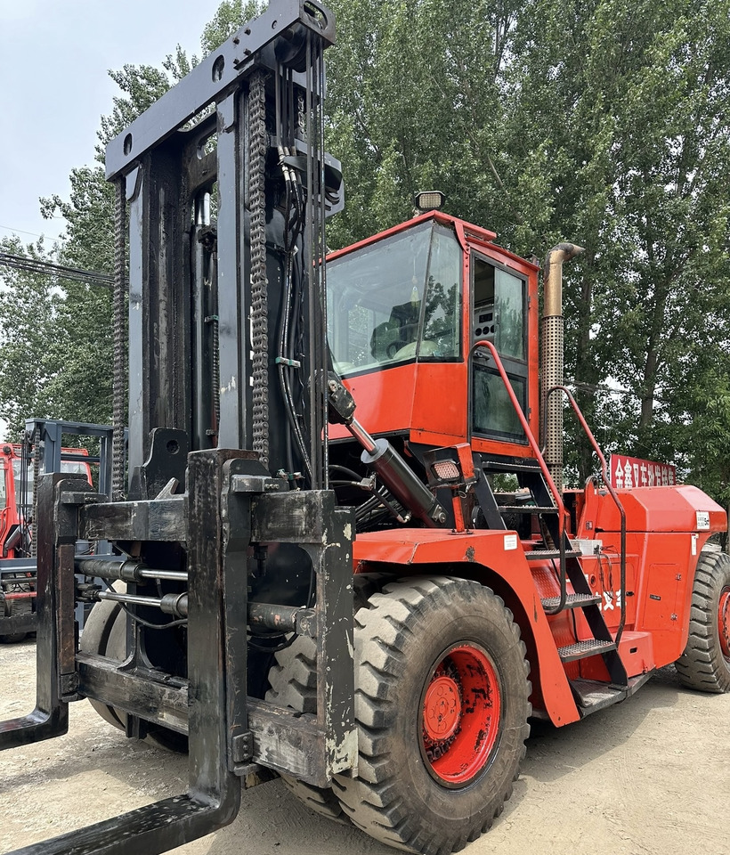 HELI Forklift 25ton Click for Discount - Dieseltruck: bilde 1 HELI Forklift 25ton Click for Discount - Dieseltruck: bilde 1