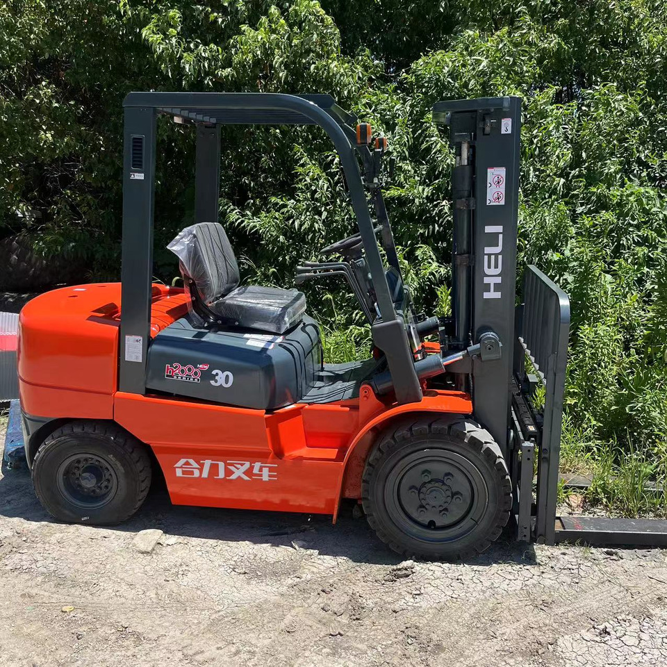 HELI Forklift 3 ton Click Here for Discount - Dieseltruck: bilde 4 HELI Forklift 3 ton Click Here for Discount - Dieseltruck: bilde 4