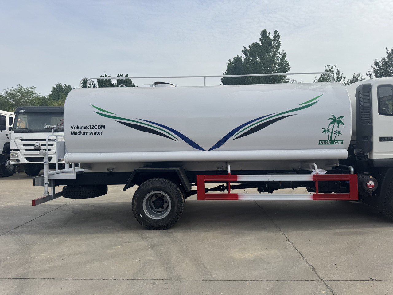 Howo Water Tanker Click for Discount - Vannpumpe: bilde 3 Howo Water Tanker Click for Discount - Vannpumpe: bilde 3