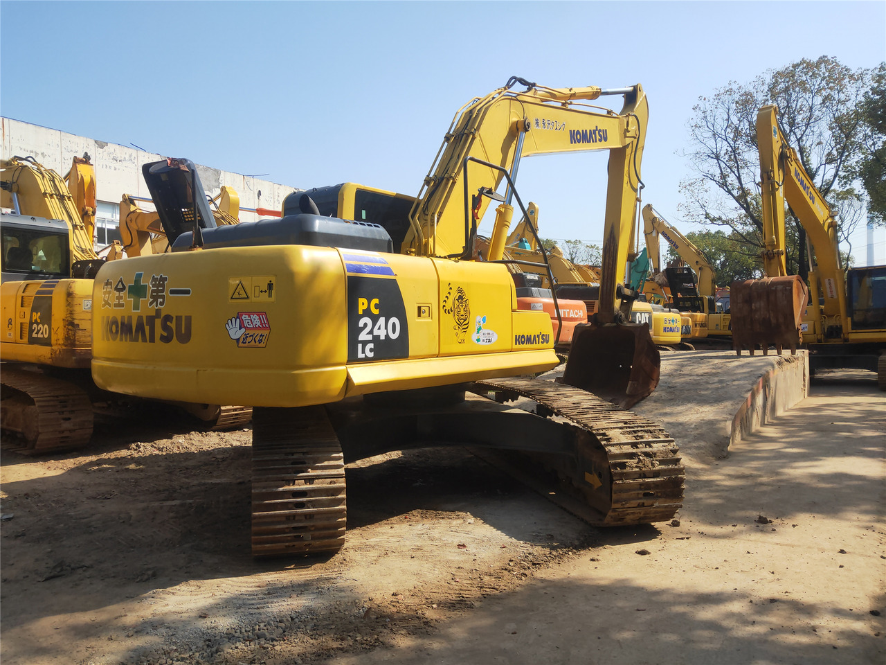 Komatsu Crawler Excavator PC240-8 - Beltegraver: bilde 2 Komatsu Crawler Excavator PC240-8 - Beltegraver: bilde 2