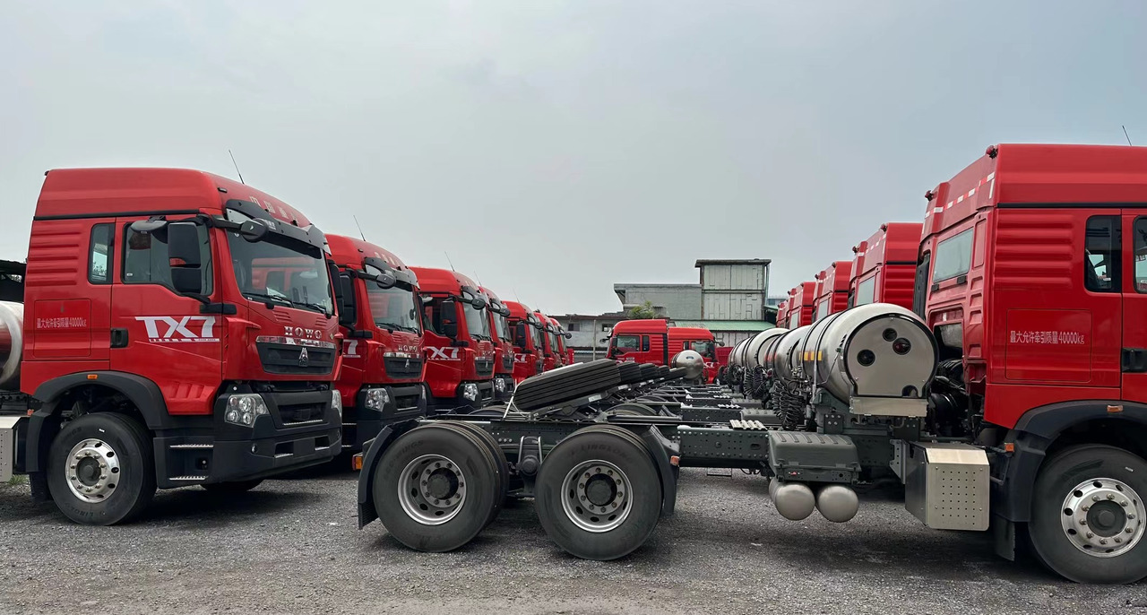 SINOTRUK HOWO TX480HP Tractor Unit Click for Discount - Tippbil: bilde 5 SINOTRUK HOWO TX480HP Tractor Unit Click for Discount - Tippbil: bilde 5