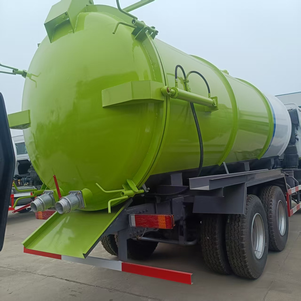 Sinotruk Howo Howo 6x4 Large Vacuum Suction Truck - Vakuum lastebil: bilde 4 Sinotruk Howo Howo 6x4 Large Vacuum Suction Truck - Vakuum lastebil: bilde 4