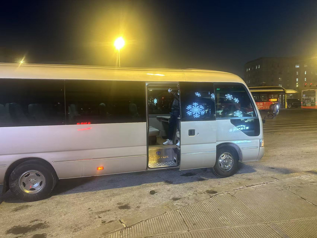 Minibuss, Persontransport TOYOTA Coaster: bilde 6