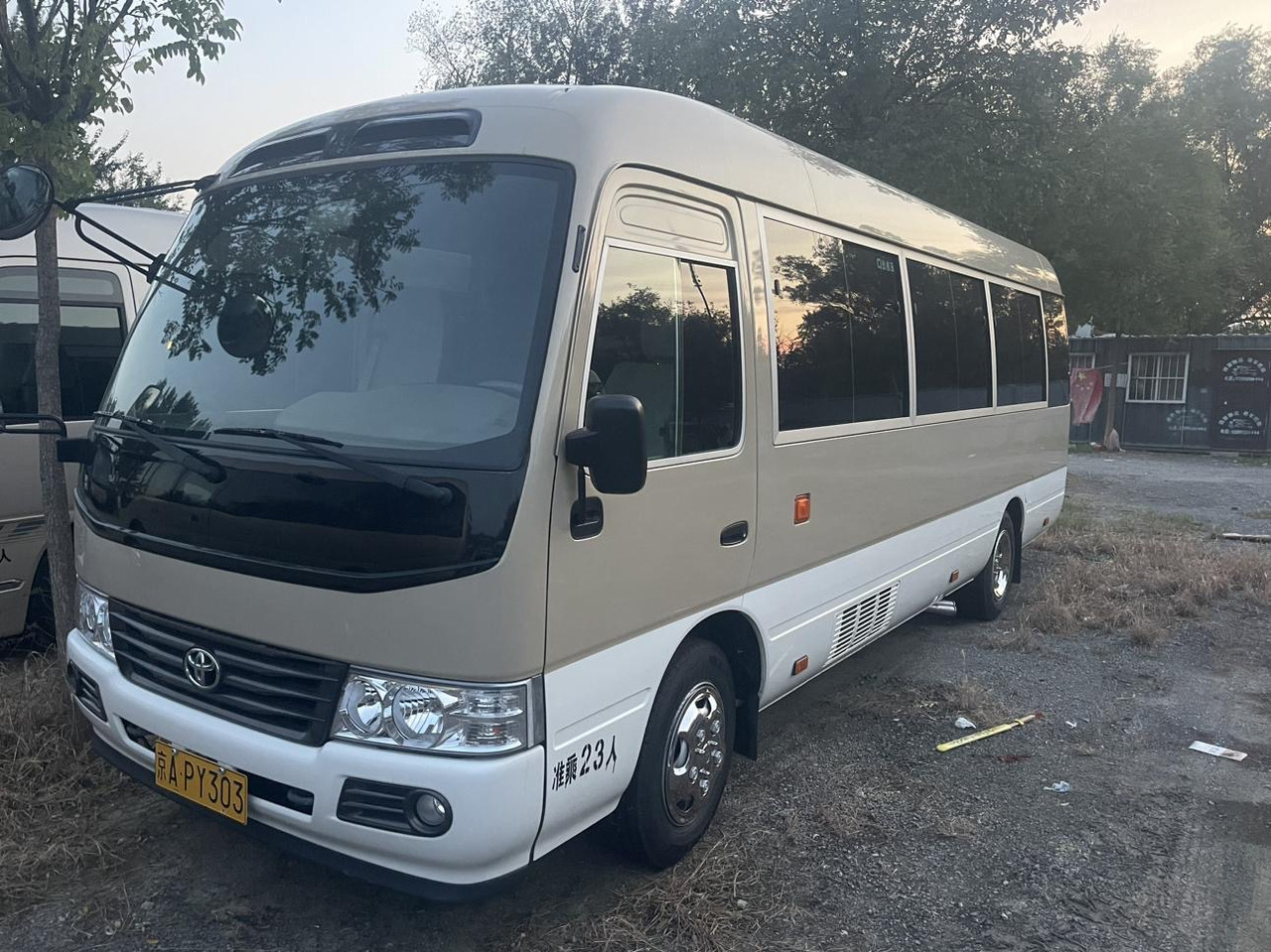 TOYOTA Coaster - Bybuss: bilde 2 TOYOTA Coaster - Bybuss: bilde 2