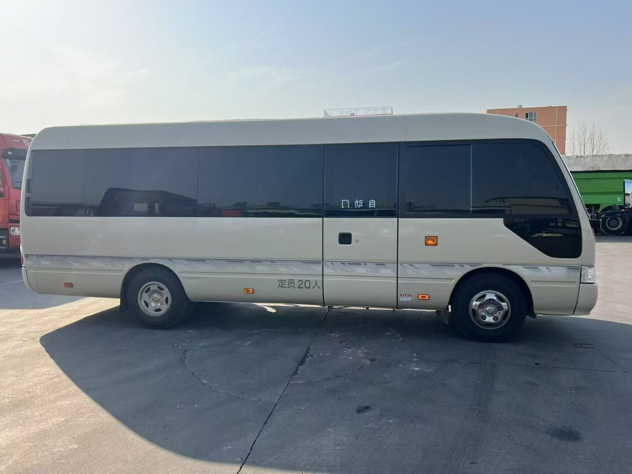 TOYOTA Mini Bus 20 Seats 2020 Click Here for Discount - Turistbuss: bilde 3 TOYOTA Mini Bus 20 Seats 2020 Click Here for Discount - Turistbuss: bilde 3
