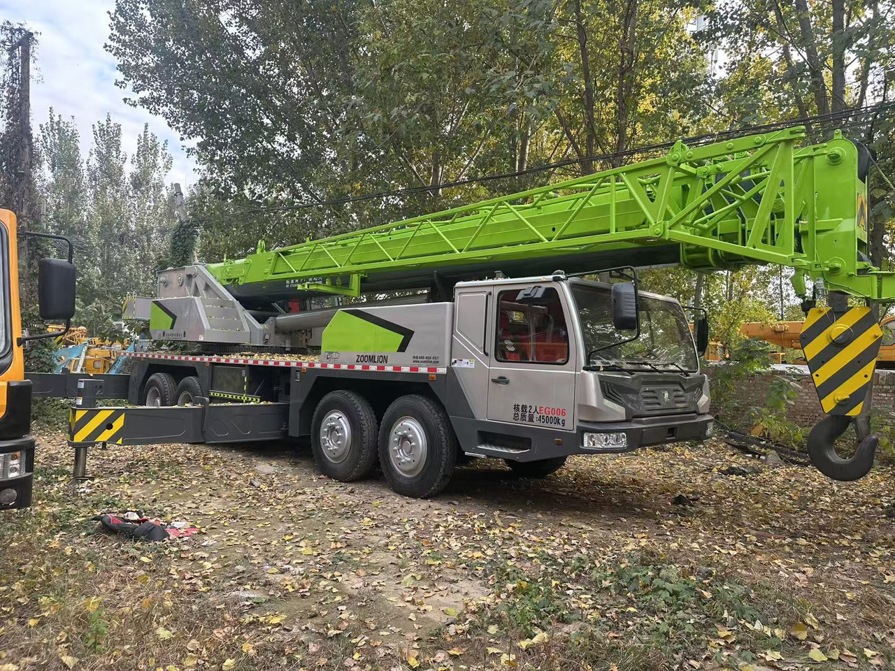 ZOOMLION Crane ZTC700V - Allterrengkran: bilde 2 ZOOMLION Crane ZTC700V - Allterrengkran: bilde 2