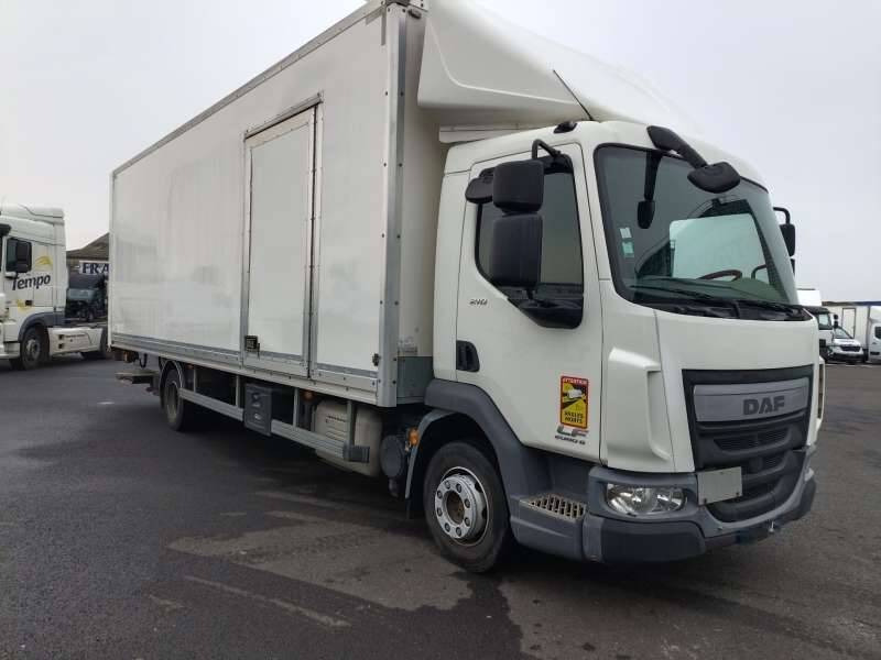 Camion Porteur 12 TONNES 210 CV HAYON PORTE RELEVANTE - Skapbil: bilde 3 Camion Porteur 12 TONNES 210 CV HAYON PORTE RELEVANTE - Skapbil: bilde 3