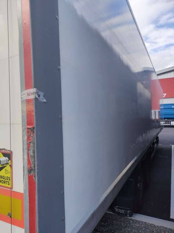 Semi-remorque 2 Essieux 27 TONNES PORTE RELEVANTE - Skapsemi: bilde 3 Semi-remorque 2 Essieux 27 TONNES PORTE RELEVANTE - Skapsemi: bilde 3