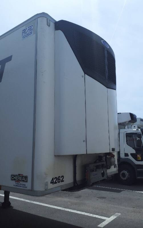 Semi-remorque 3 Essieux FRIGO 38 TONNES HAYON CAISSE CHEREAU GROUPE CARRIER VECTOR HE 19 MT - Kjølesemi: bilde 2 Semi-remorque 3 Essieux FRIGO 38 TONNES HAYON CAISSE CHEREAU GROUPE CARRIER VECTOR HE 19 MT - Kjølesemi: bilde 2