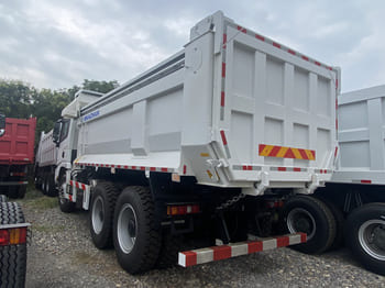 SHACMAN Shacman Tipper Truck for Sale in Jamaica - Tippbil: bilde 4 SHACMAN Shacman Tipper Truck for Sale in Jamaica - Tippbil: bilde 4