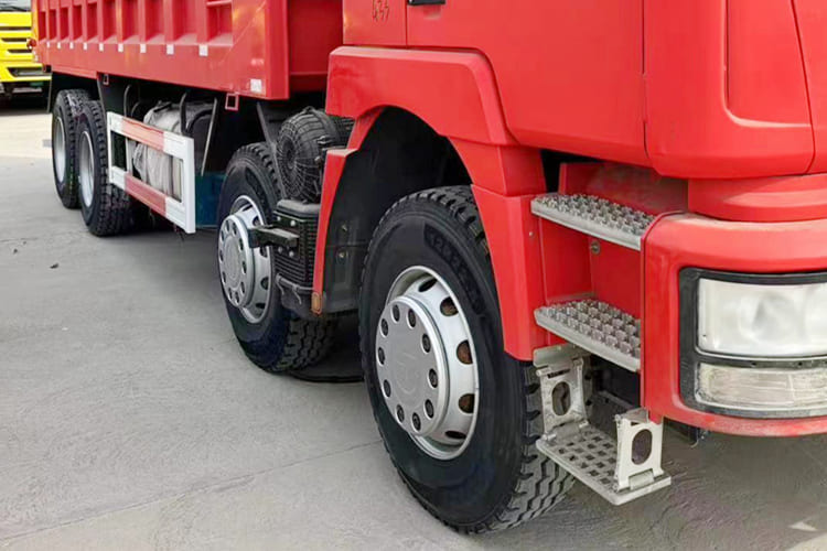 SHACMAN Shacman Truck for sale in Tanzania - Tippbil: bilde 3 SHACMAN Shacman Truck for sale in Tanzania - Tippbil: bilde 3