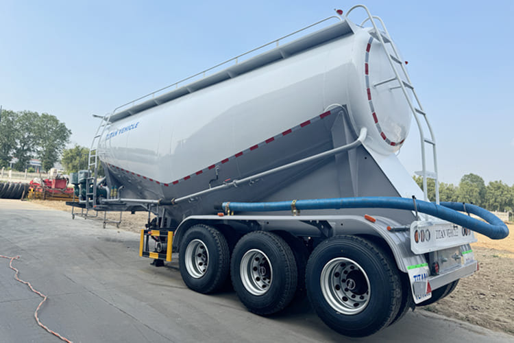 TITAH Bulk Cement Tank Trailer for Slae in Guyana - Tanksemi: bilde 2 TITAH Bulk Cement Tank Trailer for Slae in Guyana - Tanksemi: bilde 2