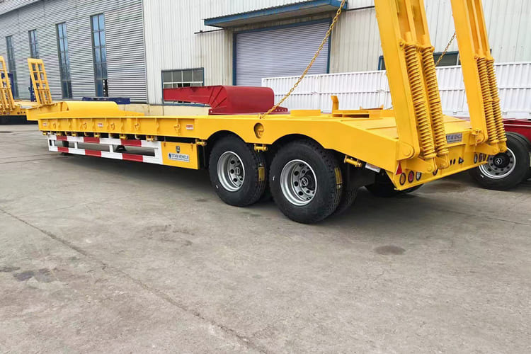 TITAN 2 Axle Low Bed Trailer for Sale in Guyana - Lavloader semitrailer: bilde 4 TITAN 2 Axle Low Bed Trailer for Sale in Guyana - Lavloader semitrailer: bilde 4