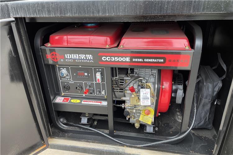 TITAN 3 Axle 38000 Litres Oil Tanker Trailer Price for Sale In Ghana - Tanksemi: bilde 4 TITAN 3 Axle 38000 Litres Oil Tanker Trailer Price for Sale In Ghana - Tanksemi: bilde 4