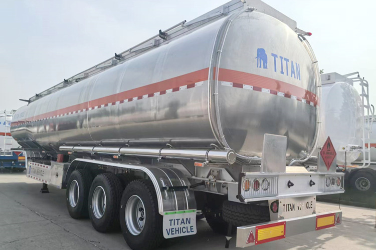 TITAN Aluminum Fuel Tanker Trailer for Sale in Saudi Arabia - Tanksemi: bilde 4 TITAN Aluminum Fuel Tanker Trailer for Sale in Saudi Arabia - Tanksemi: bilde 4