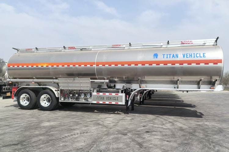 TITAN Aluminum Tanker Trailer for Sale in Malawi - Tanksemi: bilde 2 TITAN Aluminum Tanker Trailer for Sale in Malawi - Tanksemi: bilde 2