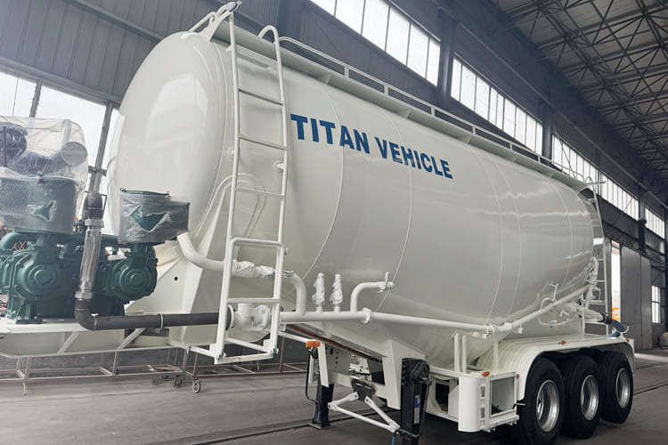 TITAN Dry Bulk Tanker Trailer for Sale in Saudi Arabia - Tanksemi: bilde 1 TITAN Dry Bulk Tanker Trailer for Sale in Saudi Arabia - Tanksemi: bilde 1