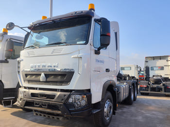 SINOTRUK 6x4 Howo Trucks for Sale in Nigeria - Trekkvogn: bilde 1 SINOTRUK 6x4 Howo Trucks for Sale in Nigeria - Trekkvogn: bilde 1