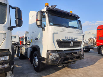 SINOTRUK 6x4 Howo Trucks for Sale in Nigeria - Trekkvogn: bilde 2 SINOTRUK 6x4 Howo Trucks for Sale in Nigeria - Trekkvogn: bilde 2