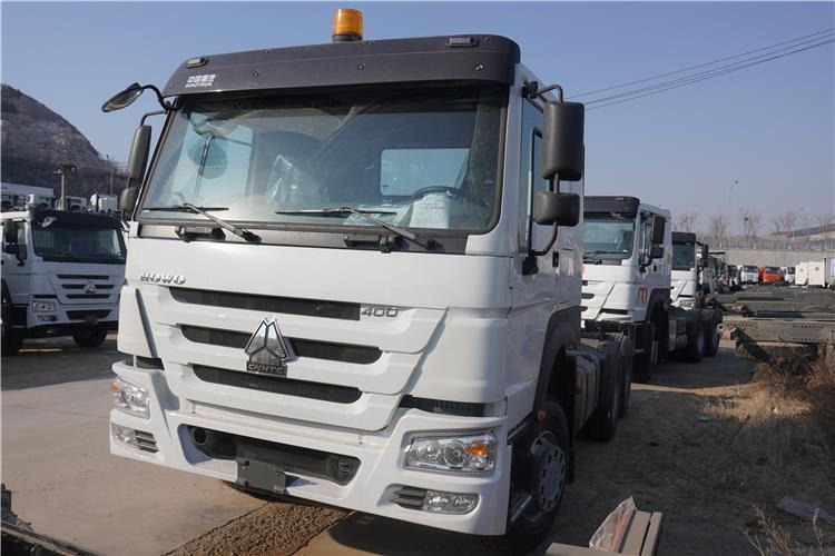SINOTRUK Howo Truck Head Price 400HP for Sale In Guinea - Trekkvogn: bilde 2 SINOTRUK Howo Truck Head Price 400HP for Sale In Guinea - Trekkvogn: bilde 2