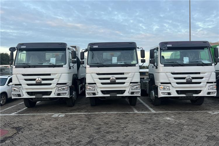 SINOTRUK Howo Truck Price - 400hp 10 Wheeler for Sale In Cameroon - Trekkvogn: bilde 2 SINOTRUK Howo Truck Price - 400hp 10 Wheeler for Sale In Cameroon - Trekkvogn: bilde 2