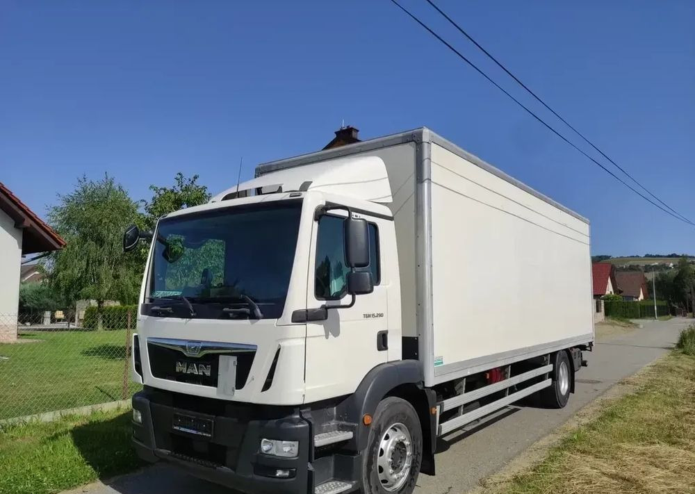 MAN TGM 15.290 kontener , winda - Skapbil: bilde 2 MAN TGM 15.290 kontener , winda - Skapbil: bilde 2