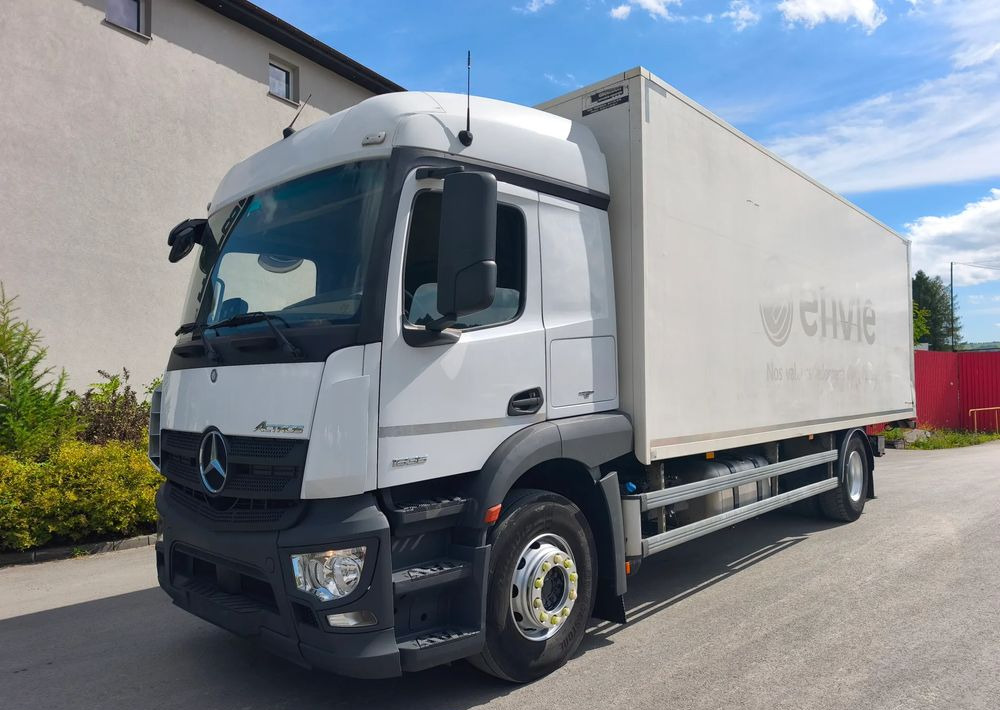 Mercedes-Benz ACTROS 18.360 kontener 18 p , winda - Skapbil: bilde 2 Mercedes-Benz ACTROS 18.360 kontener 18 p , winda - Skapbil: bilde 2
