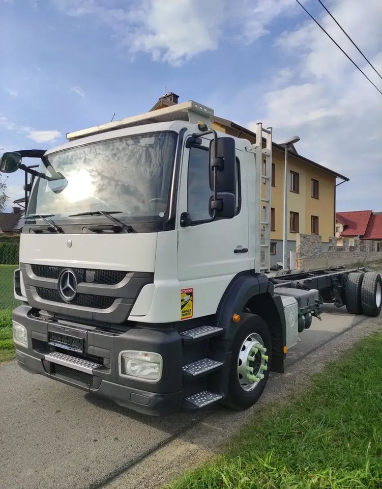 Mercedes-Benz AXOR 1829 rama do zabudowy blokada mostu - Chassis lastebil: bilde 4 Mercedes-Benz AXOR 1829 rama do zabudowy blokada mostu - Chassis lastebil: bilde 4