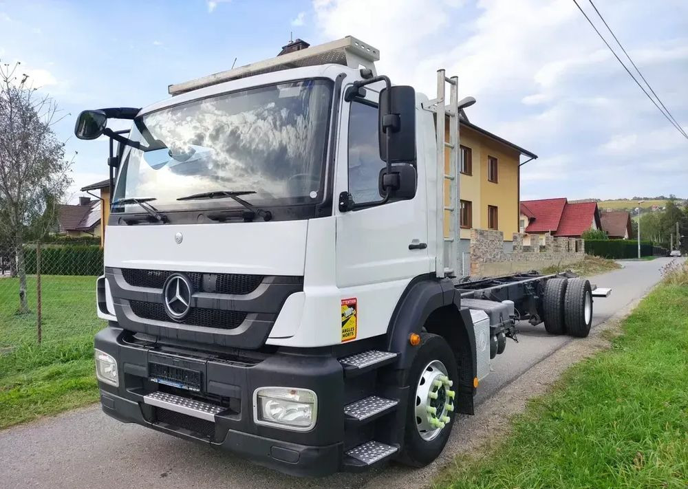 Mercedes-Benz AXOR 1829 rama do zabudowy blokada mostu - Chassis lastebil: bilde 1 Mercedes-Benz AXOR 1829 rama do zabudowy blokada mostu - Chassis lastebil: bilde 1